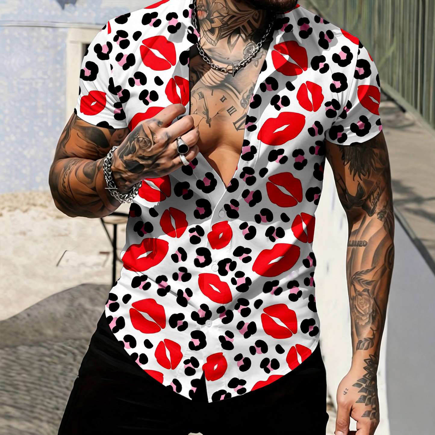 Men's Casual Short-Sleeve Shirt With Red Lips And Leopard Print