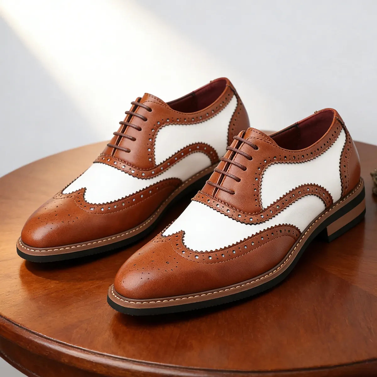 Men's Vintage Two Tone Brogue Wingtip Lace Up Dress Shoes