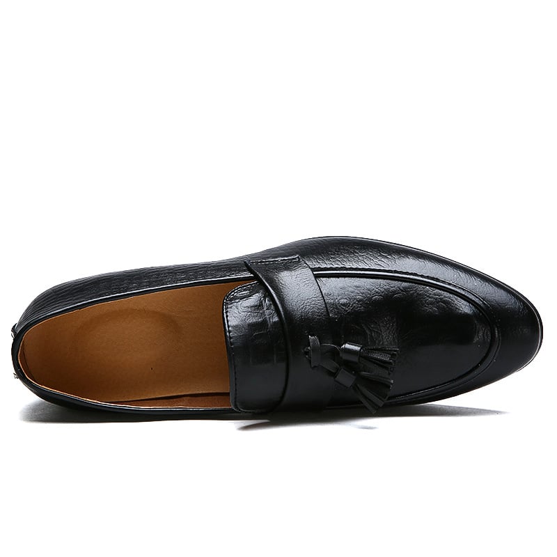 Business Casual Simple Fashion Tassel Men'S Leather Shoes