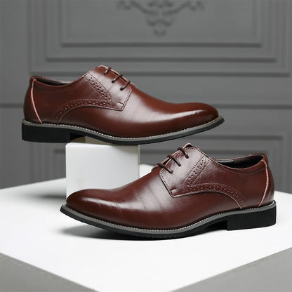 Men's Versatile Toe Toe Glossy Business Casual Leather Shoes