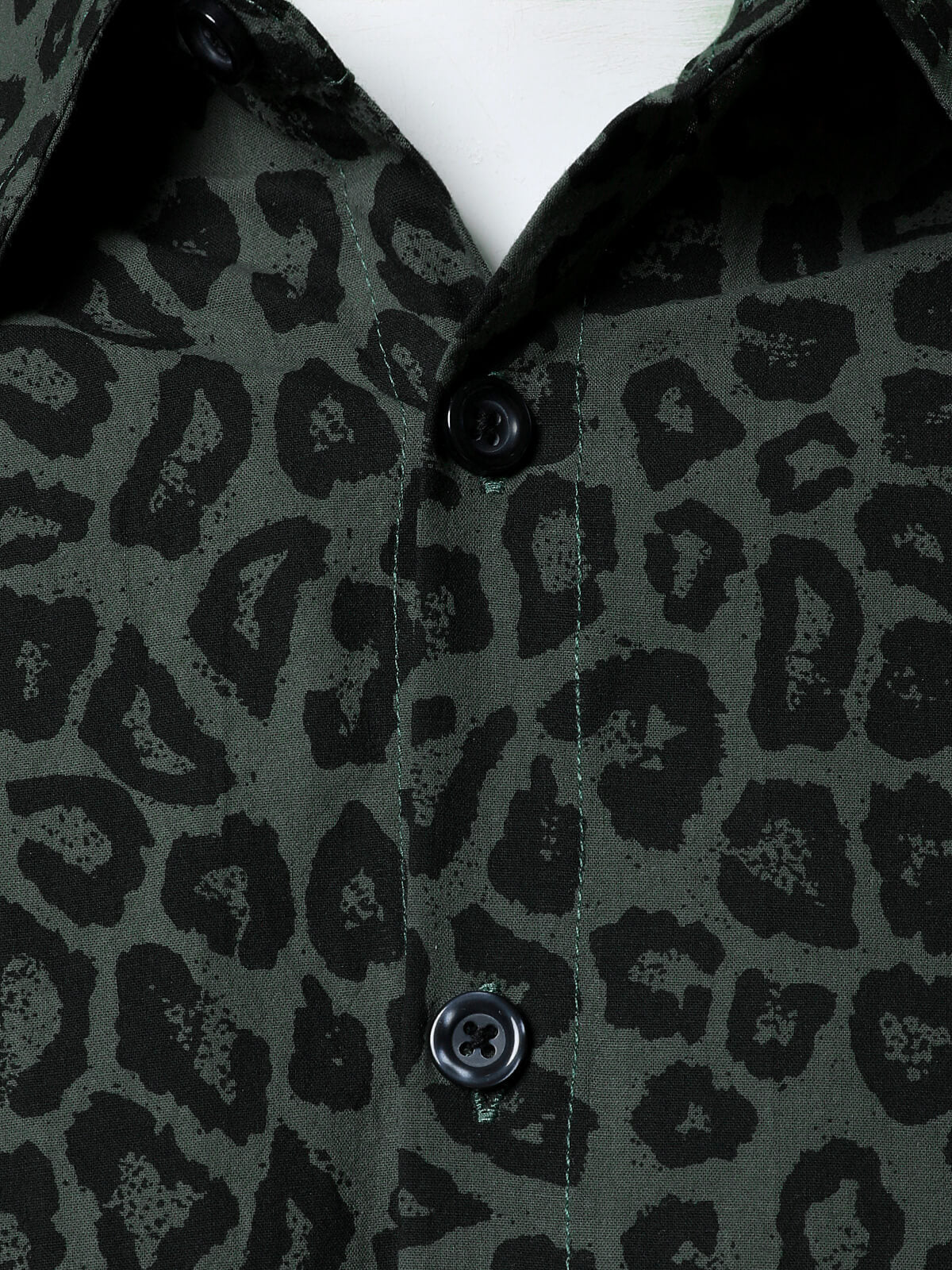 Men's Green Leopard Cotton Long Sleeve Shirt