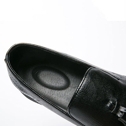 Retro Casual British Carved Tassel Leather Shoes