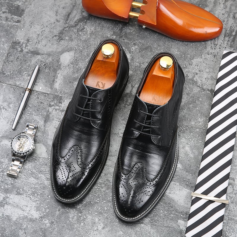 Men'S Business Casual Baroque Pointed Lace Up Leather Shoes
