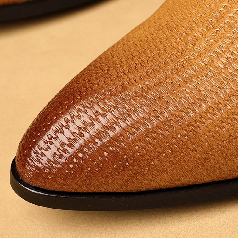 Men's Fashion Embossed Pointed Toe Faux Leather Shoes