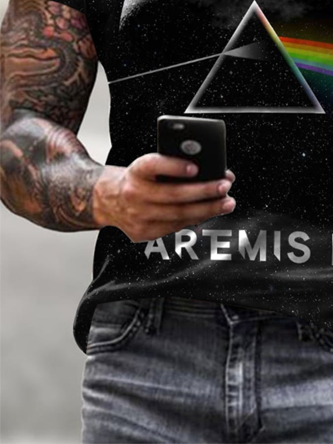 Men's Retro Artemis II Dark Side Of The Moon Print T-Shirt
