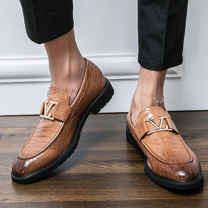 European And American Fashion Pattern Design Business Casual Leather Shoes