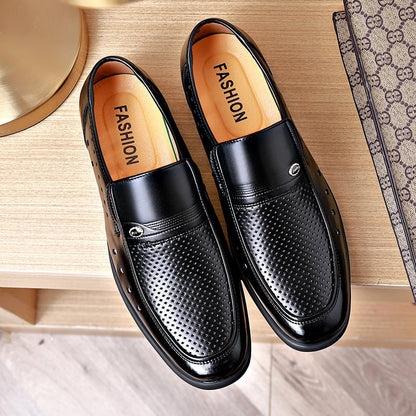 Pointed British Men's Business Formal Hollow Leather Shoes