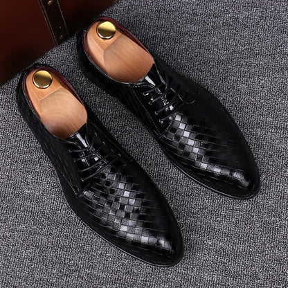 Men's Business Casual Pointed Toe Patchwork Plaid Faux Leather Shoes