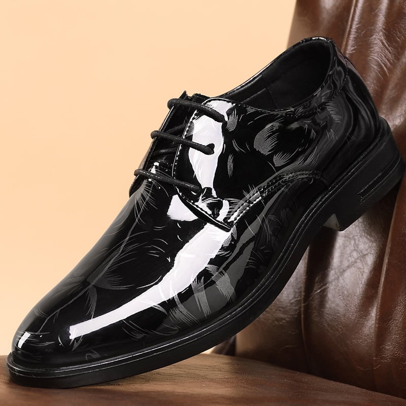 Men's petal pattern leather shoes