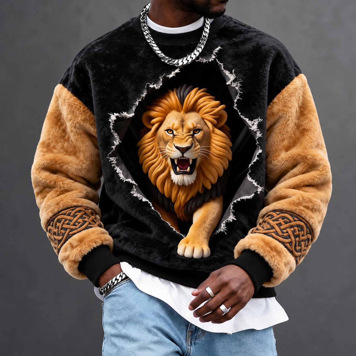 Men's Lion-Print Crewneck Sweatshirt