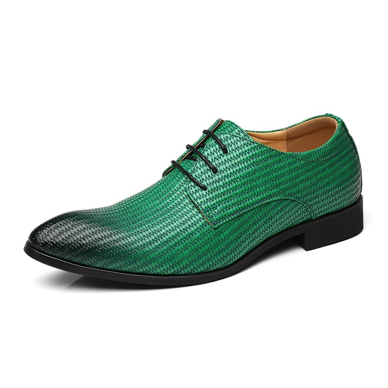 Men's Fashion Embossed Pointed Toe Faux Leather Shoes