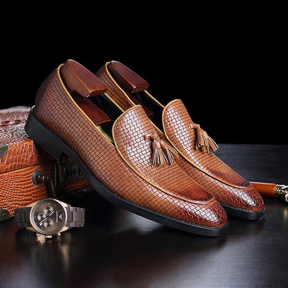 Business Casual Simple Fashion Tassel Men'S Leather Shoes
