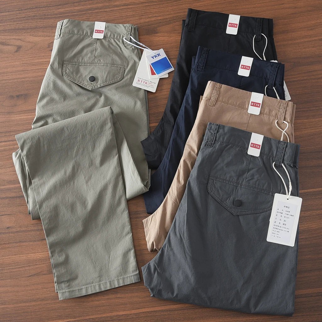 American retro fit-elastic pants