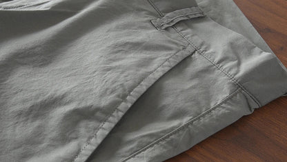 American retro fit-elastic pants