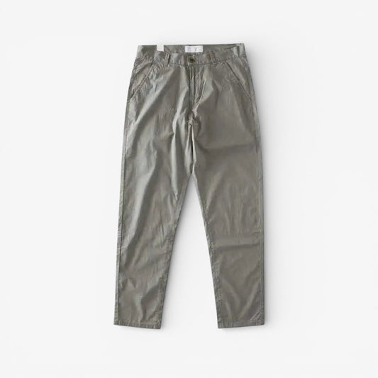 American retro fit-elastic pants