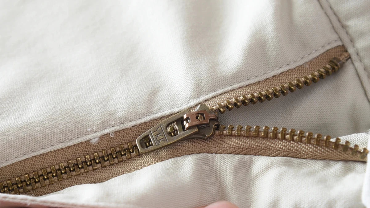 Business straight fit chino with 97% cotton
