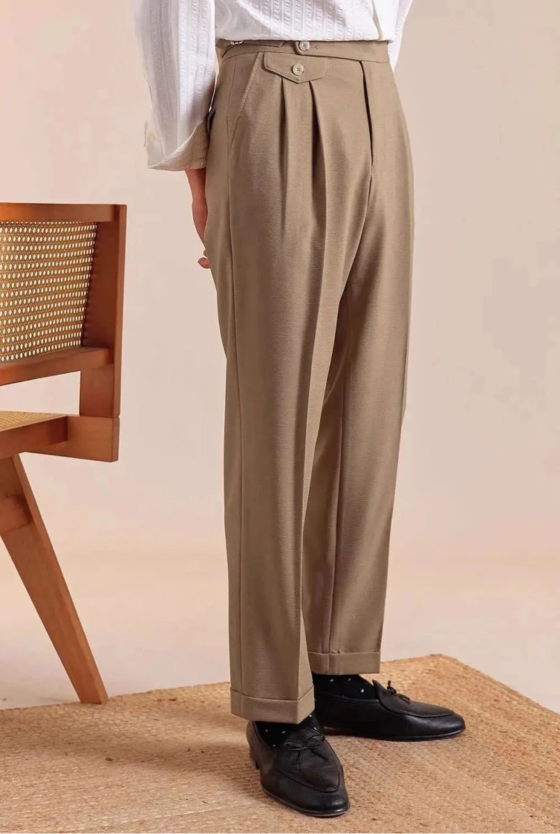 Double pleated wool straight pants