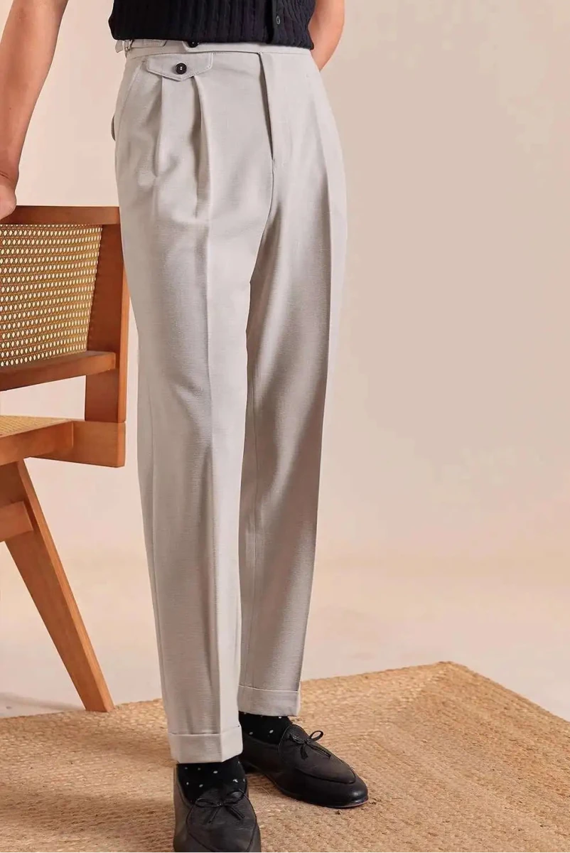 Double pleated wool straight pants