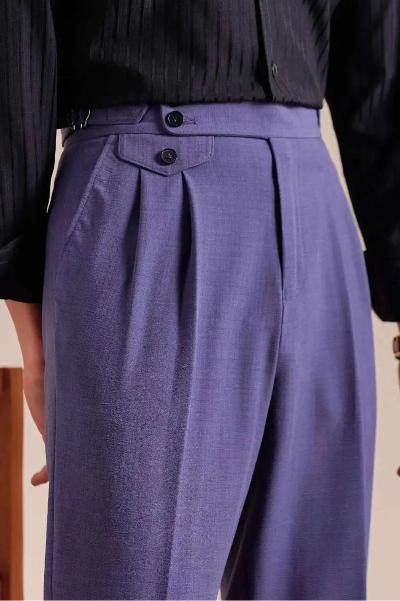 Double pleated wool straight pants